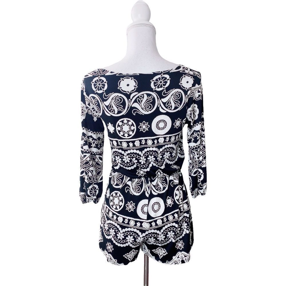 Sage Women's Small Floral Print 3/4 Sleeve Black White Romper Short Shorts - Picture 4 of 6